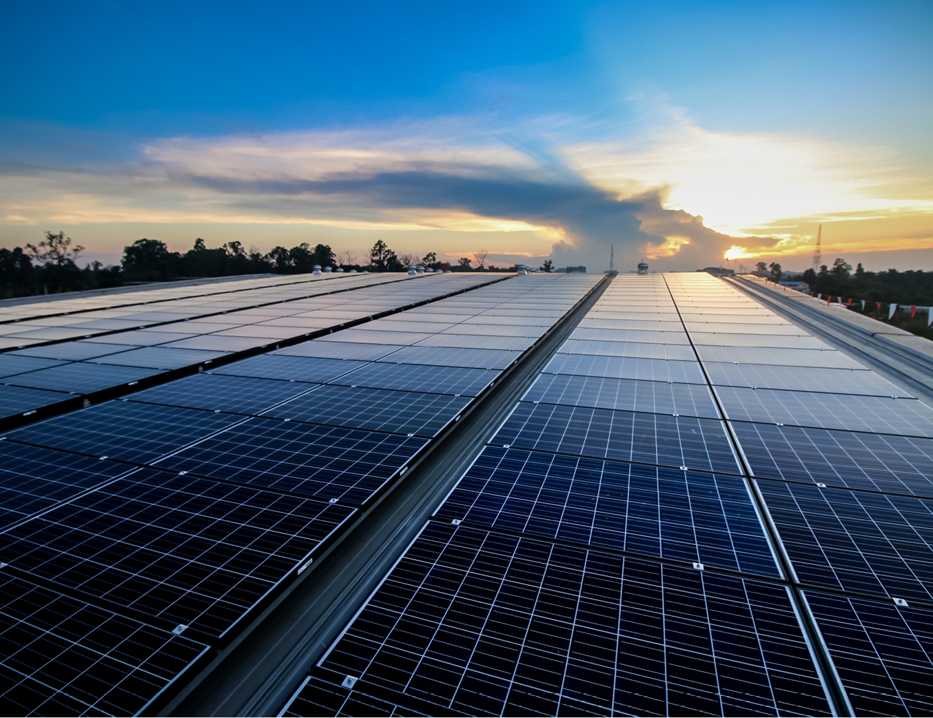 Photovoltaik Anlage am Dach von WEPA Apothekenbedarf