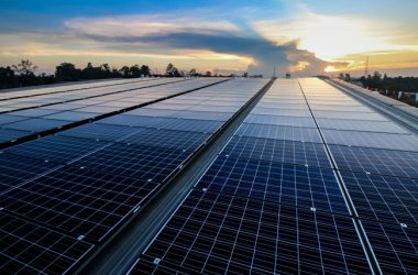 Photovoltaik-Anlagen auf dem Dach der WEPA Apothekenbedarf